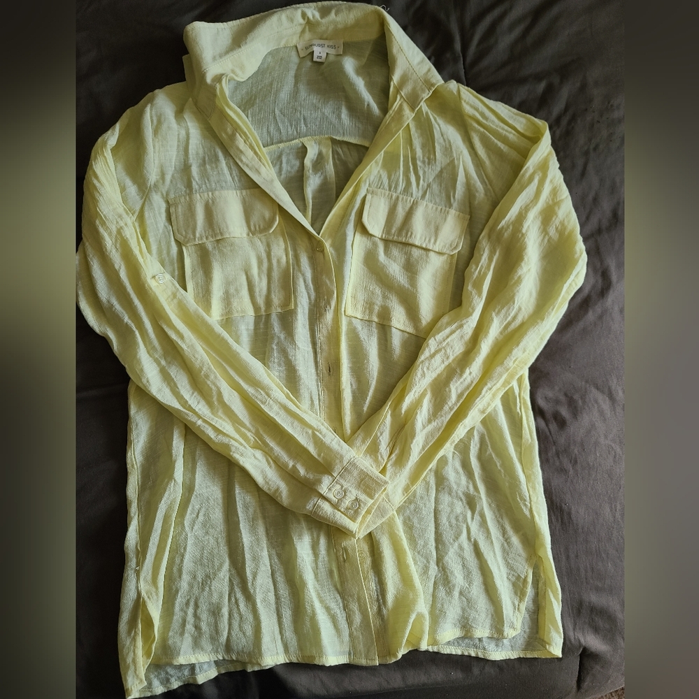 Women's Yellow Linen Button Up